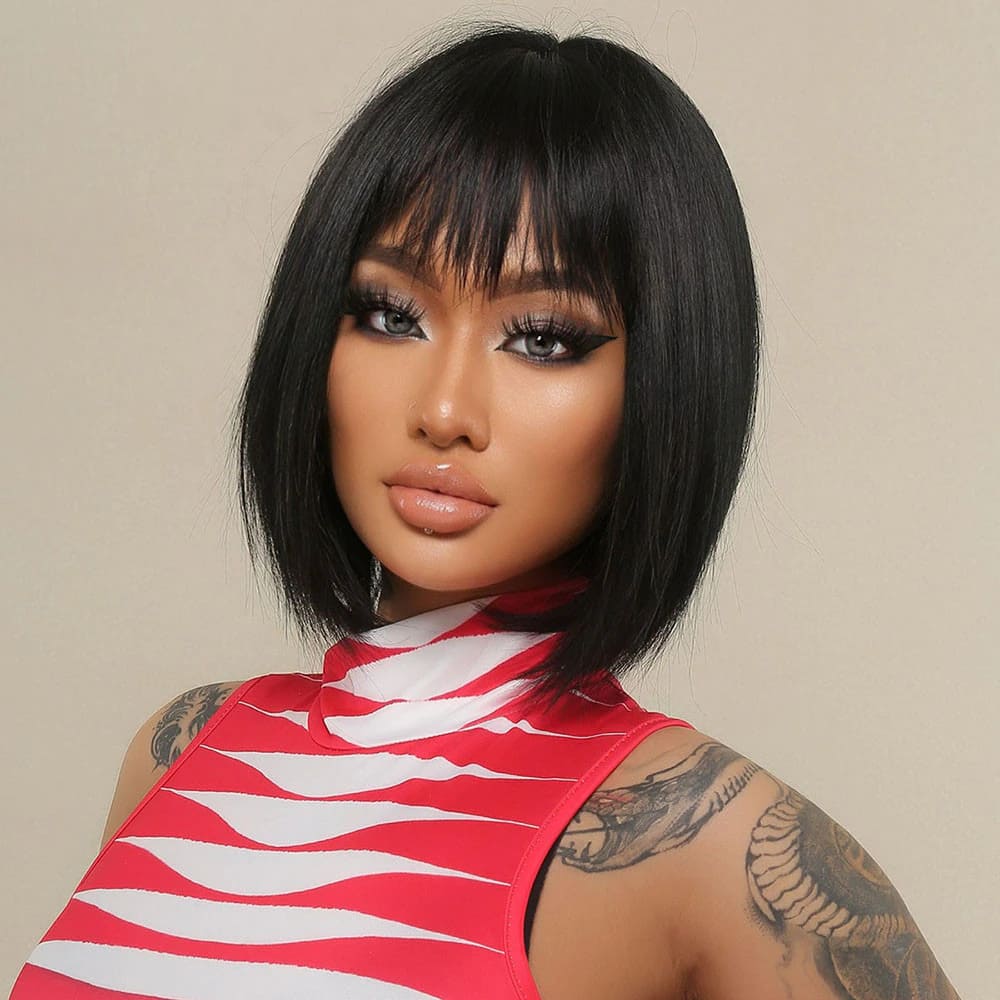 Perruque Noire Carré Sensationnel