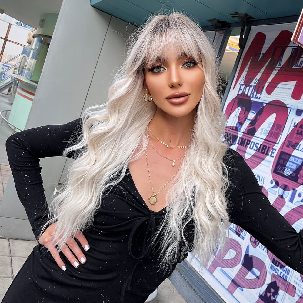 Grande perruque blanche charme