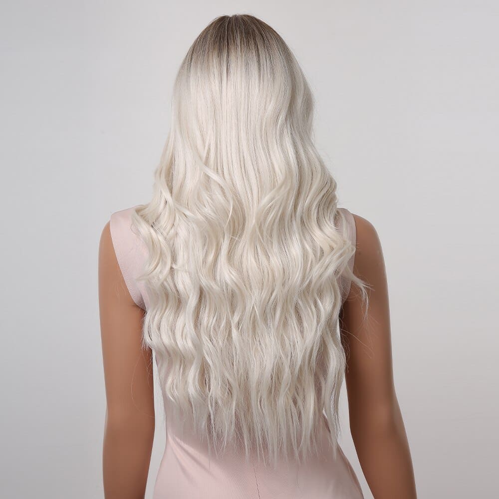 Grande perruque blanche nuque