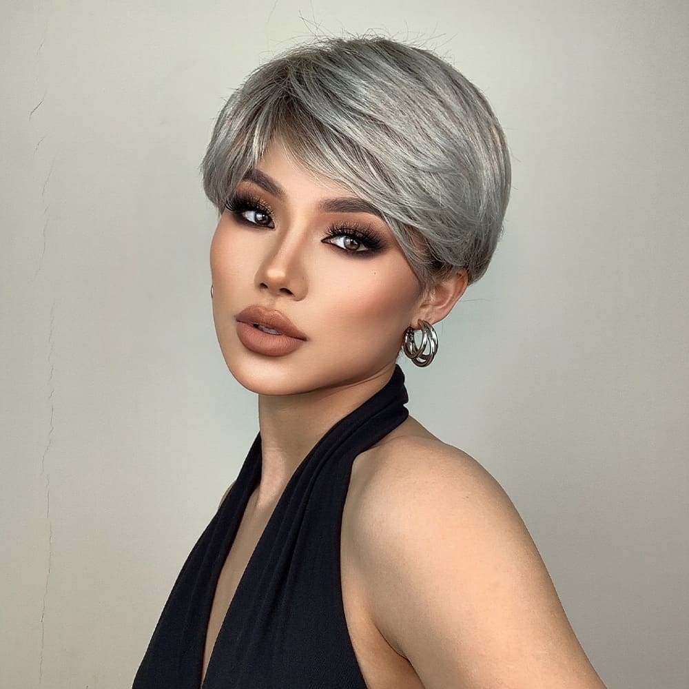 Perruque blanche courte grisonnant