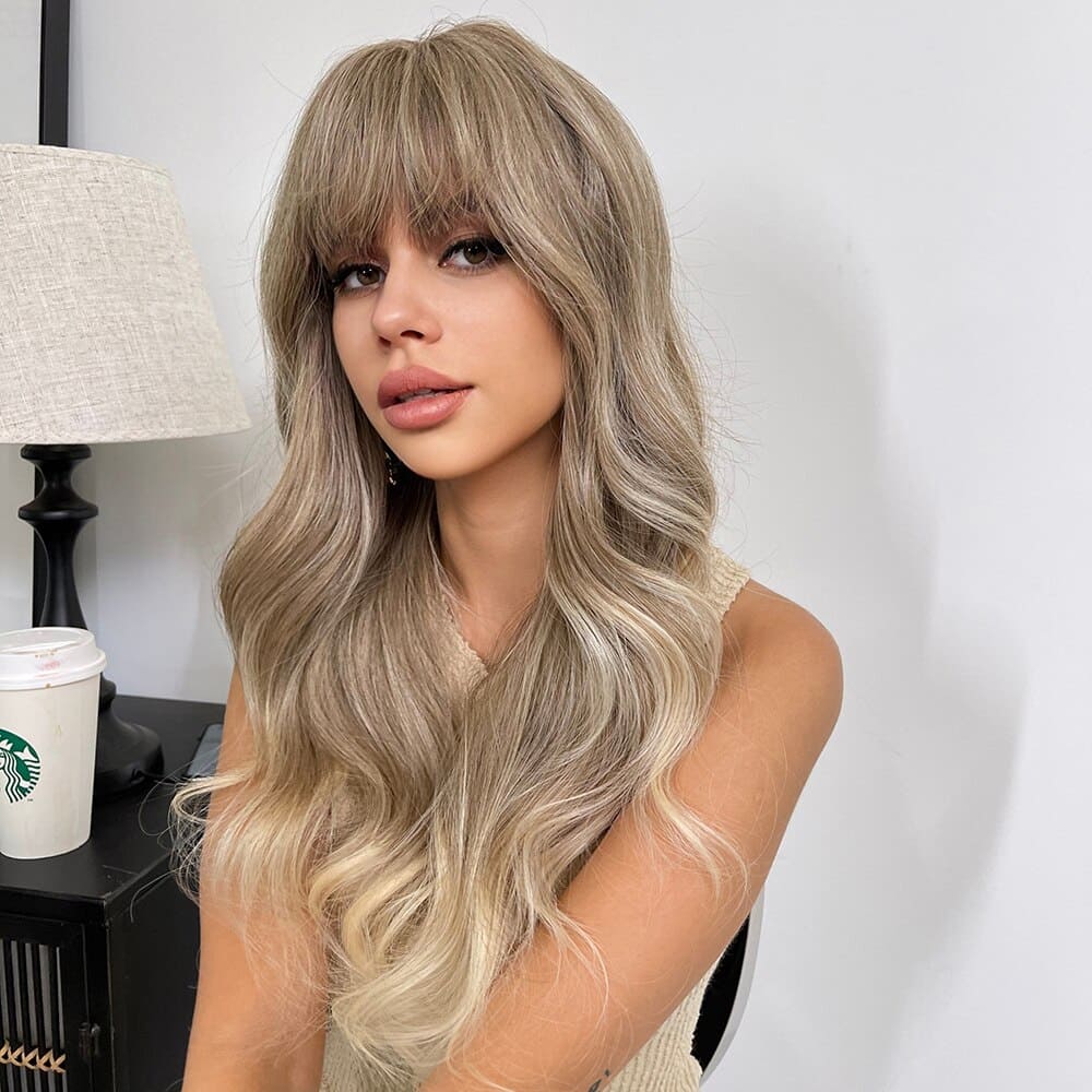 Perruque blonde bonne qualité ondulée