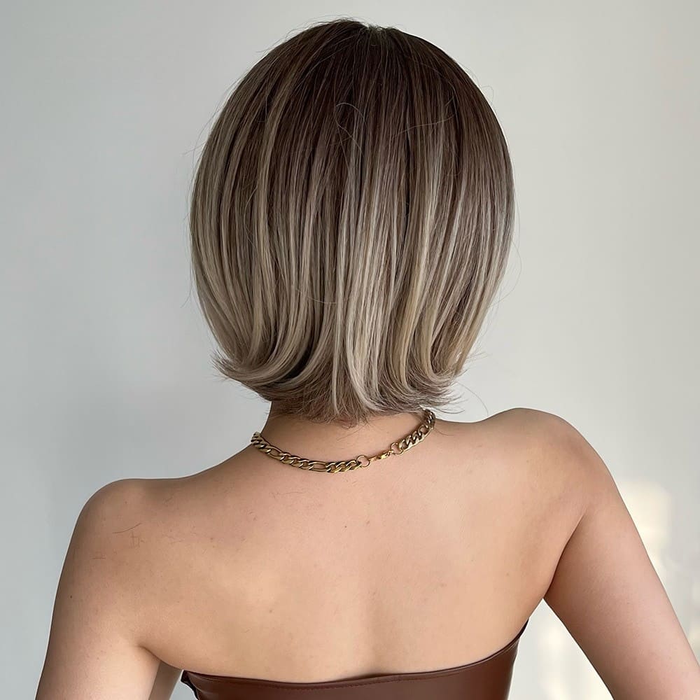 Perruque blonde carré court dos