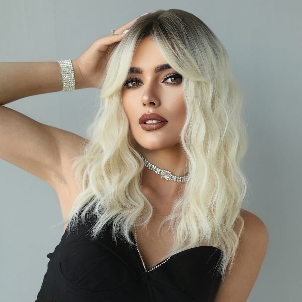 Perruque blonde mèche devant femme