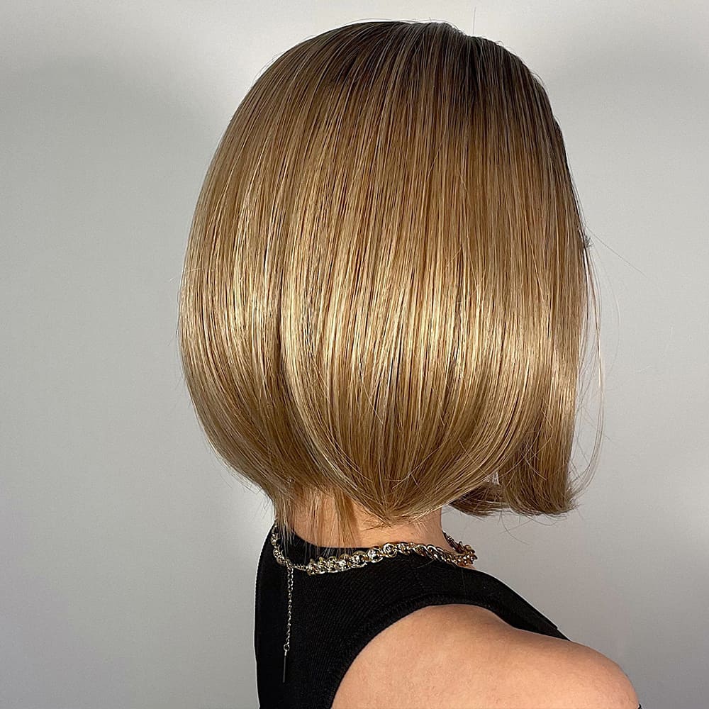 Perruque blonde miel nuque