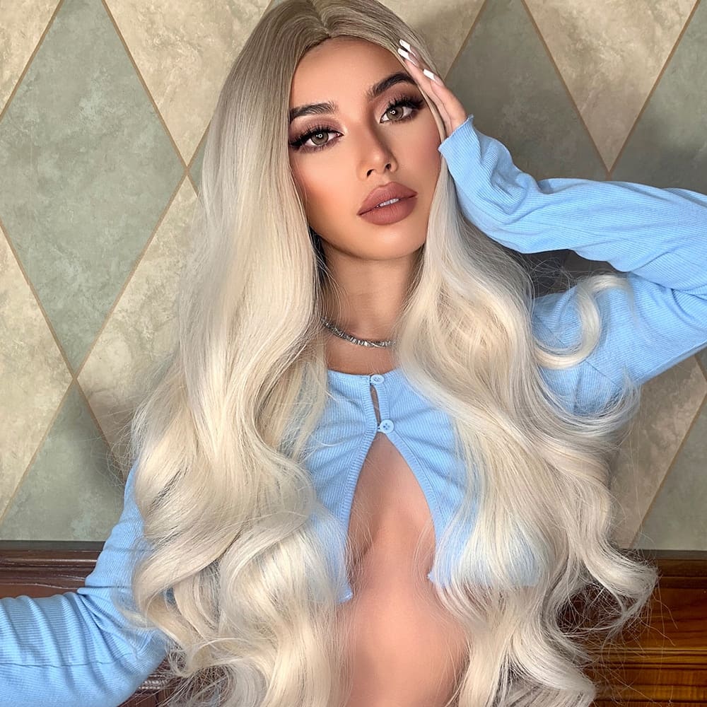 Perruque blonde platine longueur