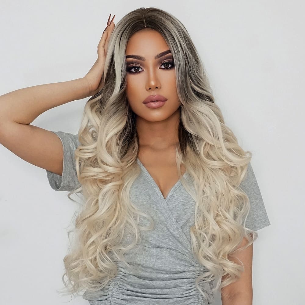 Perruque bouclée volumineuse blonde