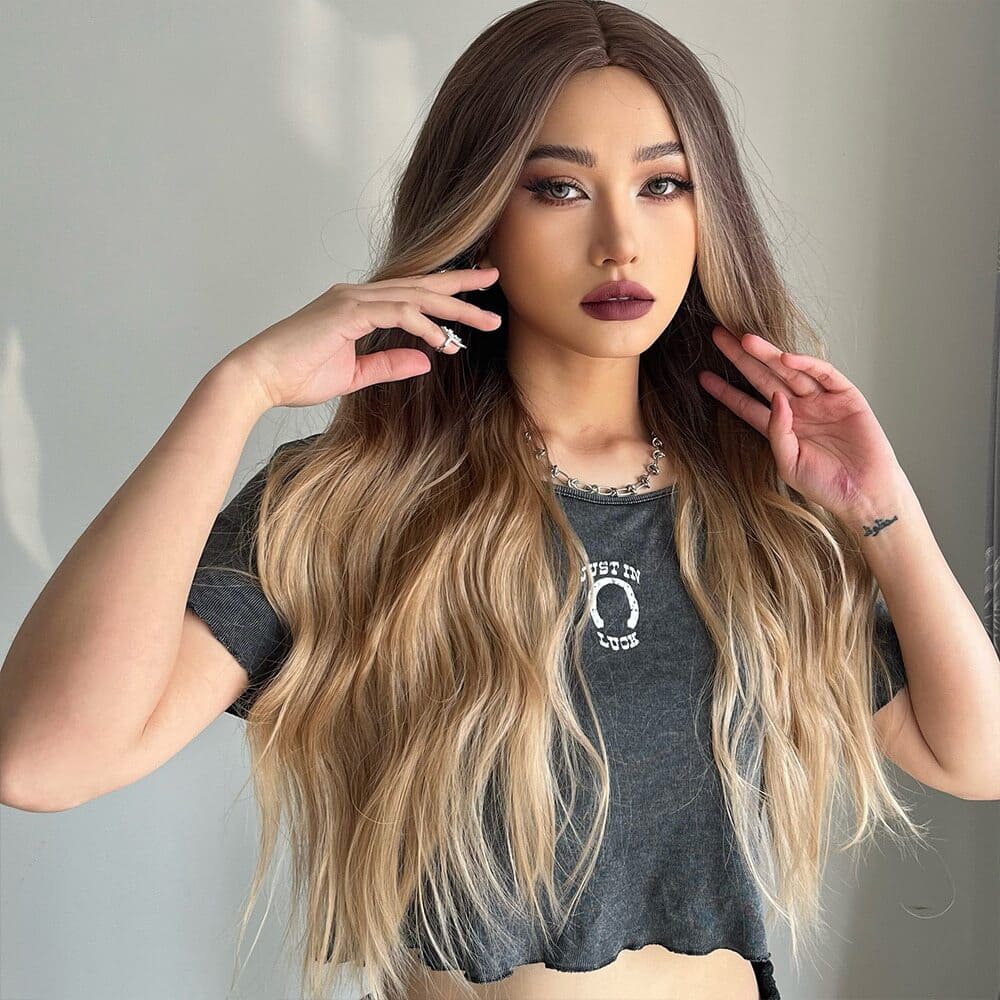 Perruque brune et blonde sexy