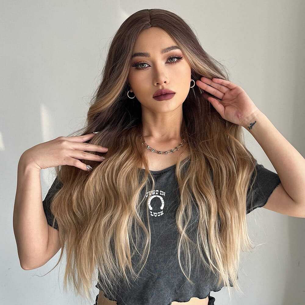 Perruque brune et blonde