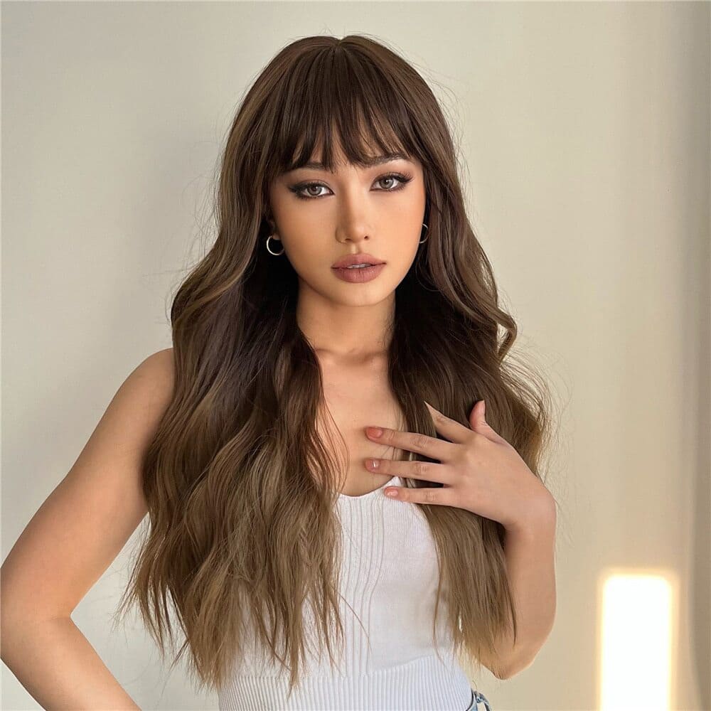 Perruque brune longue ondulée femme