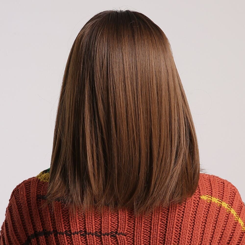 Perruque couleur marron carré