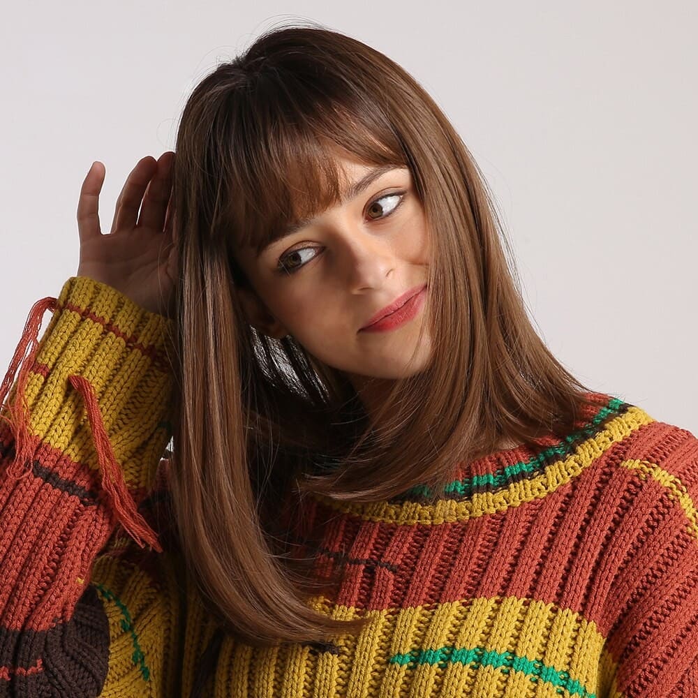 Perruque couleur marron frange