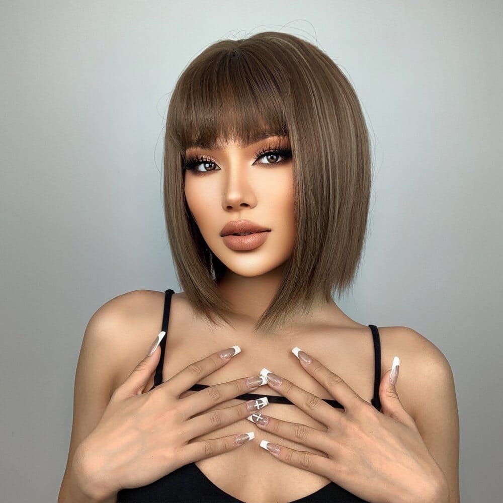 Perruque femme châtain court