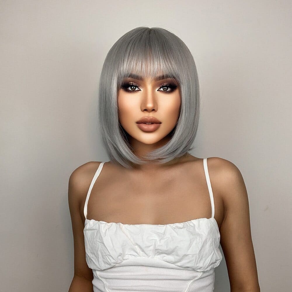 Perruque grise carré courte