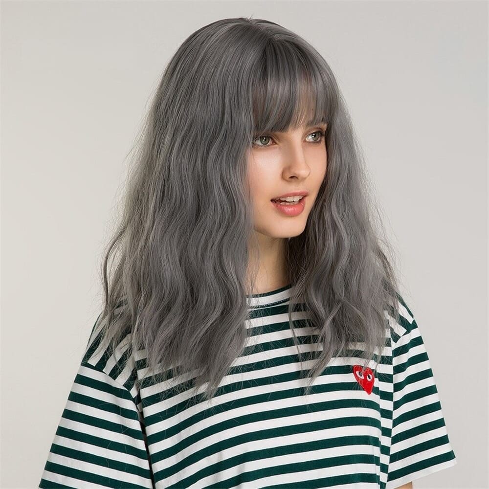 Perruque grise frange femme