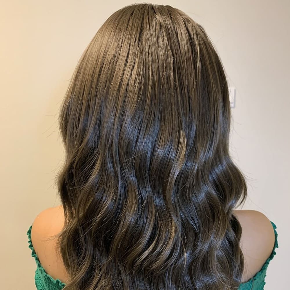 Perruque marron chocolat dos