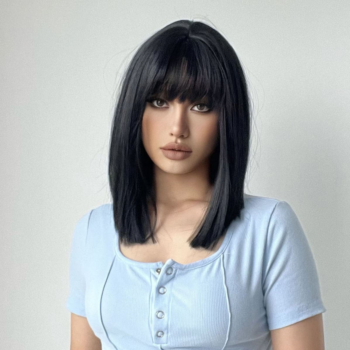 Perruque noire frange féminin