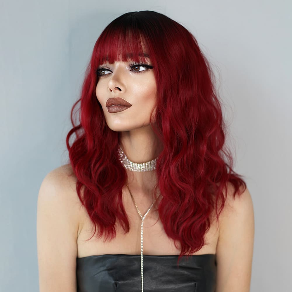 Perruque pourpre femme