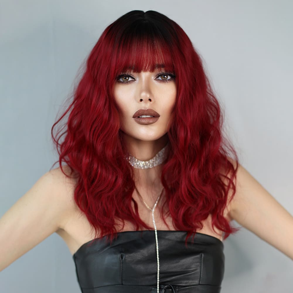 Perruque pourpre longue