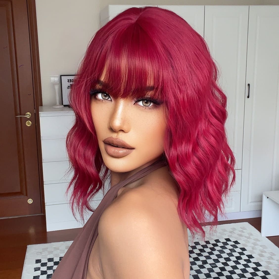 Perruque rose fuchsia frange