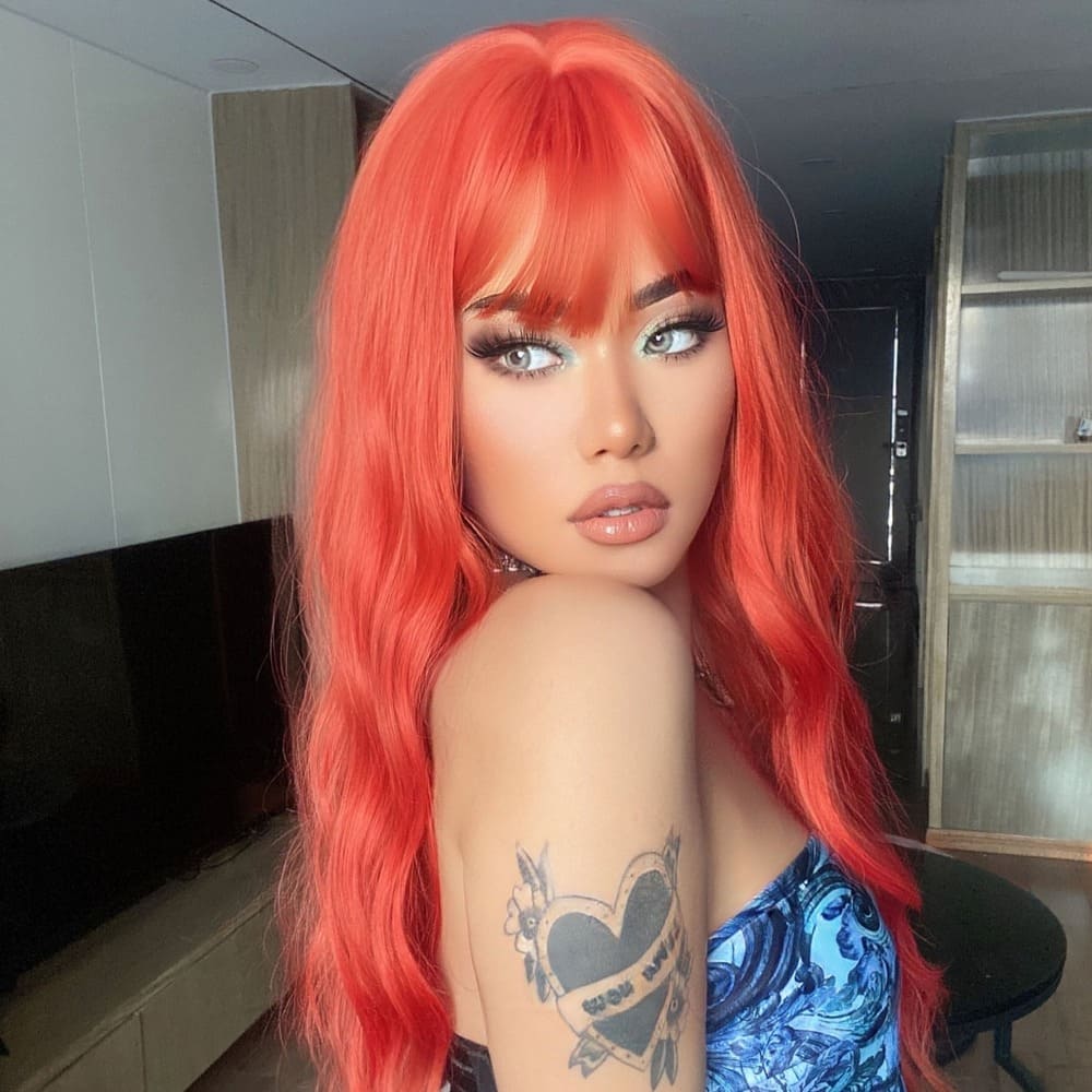 Perruque rouge fluo frange