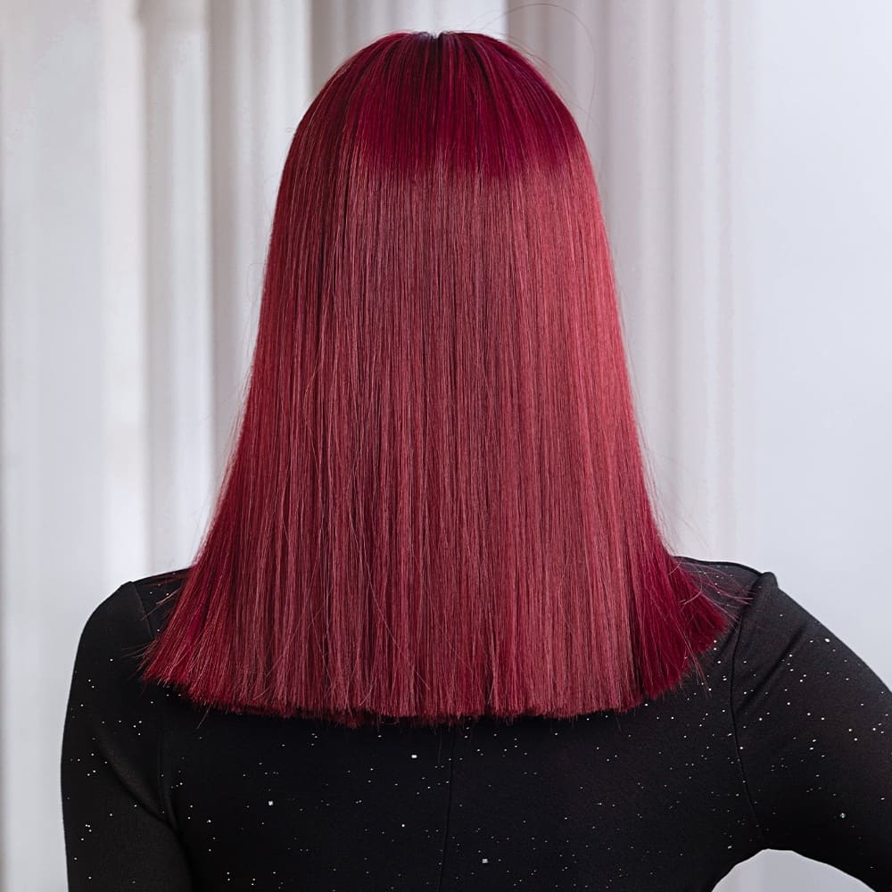 Perruque rouge frange nuque