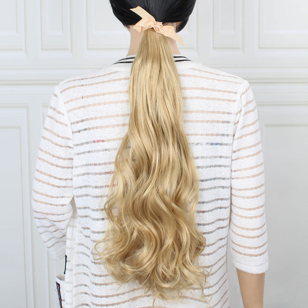 Postiche queue de cheval blond clair
